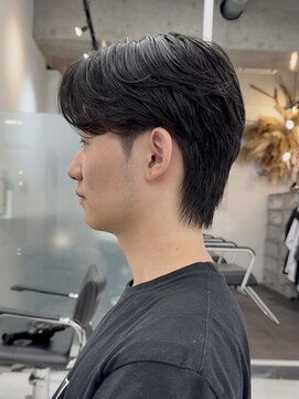 アディション 新宿(ADITION) ダウンパーマ　センターパート