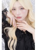 ホワイトブロンドウェーブ巻きヘアメイク川越本川越
