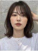 ミディアムレイヤースタイル