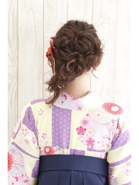 ネオリーブアピ 池袋店(Neolive api) 【池袋Neolive 】卒業式 袴着付け &ヘアセット ¥13200☆