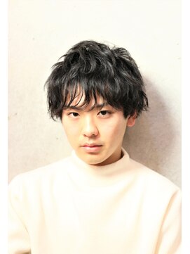 コマ(coma) 【coma中野】リアルパーマでセミウェット無造作ショート