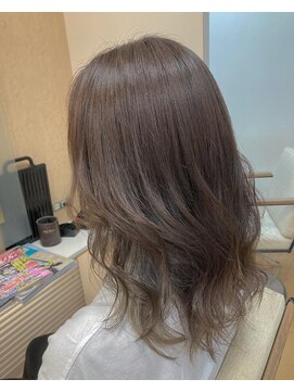 美容室 ルミネ インナーカラー