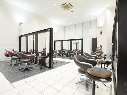 ストラッセ 扶桑店(STRASSE)の写真