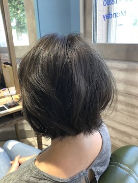 ロミータ by P.C.H(Lomita) ヘアカラー