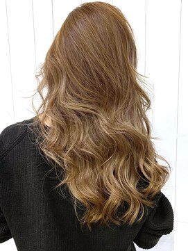 アイティー バイ アルバム 浦和店(IT by ALBUM) ライトアッシュ_ショートパーマホワイトアッシュ_ba312471