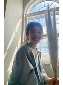 女の子らしさが際立つポニーテール