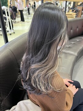 ゼスト 吉祥寺店(ZEST) 【籠倉由夏】ブリーチ1回!イヤリングカラーホワイトベージュ