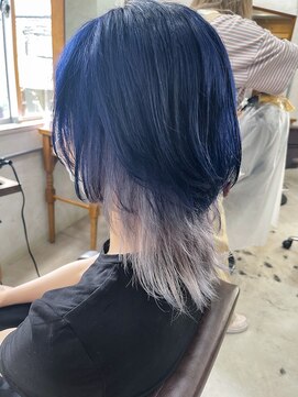 ジュノ(Jeuno) ホワイトアッシュオンブルーカラー