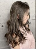 大人ガーリーフェミニンロングウェーブ×カーキアッシュオリーブ