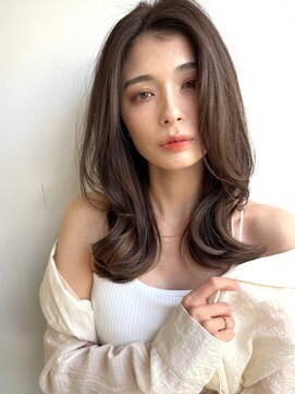 トルネード(TORNADO) 外国人風くびれレイヤーカット n8.8