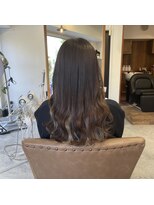 フツーロ 栄(FUTURO) プルエクステ