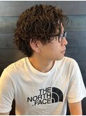 センターパート　スパイラルパーマ　ミディアムパーマ