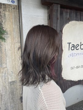 タエビスアリッサム(Taebis Alyssum) イヤリングカラー♪オリーブ×ピンク