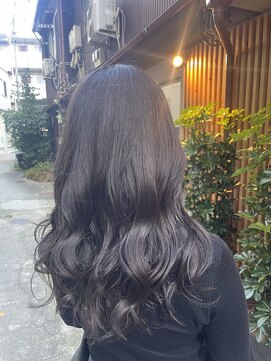 フラワー(flower) 暗髪グレージュ