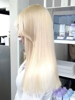 ベレーザ 渋谷(BELEZA)&nbsp;11537髪質改善金髪ホワイトブロンドマロンベージュストレート