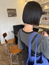 わたしたち、PAUSESALONのこだわりや、スタイリストたちの個性を少し紹介します。