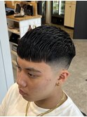 ミドルスキンフェードクロップスタイルR