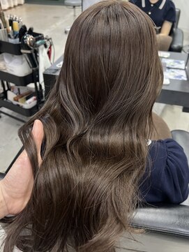 ソピ バイ インビテーション(sopi by invitation) 明るめヘーゼルベージュ/ブリーチなしカラーrina