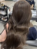 ソピ バイ インビテーション(sopi by invitation) 明るめヘーゼルベージュ/ブリーチなしカラーrina