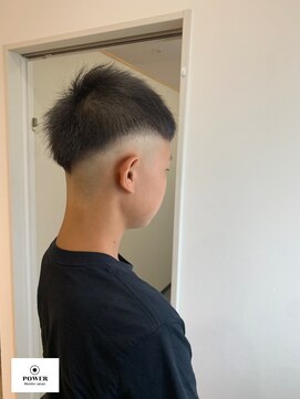 パワーモバイルサロン(POWER mobile salon) スキンフェード