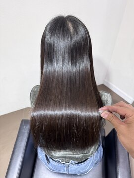 プレバイイオエ 三宮店(pre. by ioe) 暗めカラー/デザインカラー/フェイスフレーミング/髪質改善