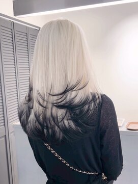 アンドソー 池袋(&so.) デザインカラー/ホワイトブロンド/裾カラー/ルーツカラー