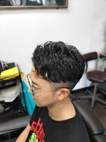 アゲイシ(hair club AGEISHI)&nbsp;くせ毛をいかした２ブロックスタイル