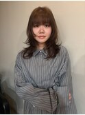 オリーブベージュ