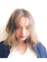 リプル(Ripple)&nbsp;【Ripple】　外国人風ほつれウェーブミディ　【板橋】