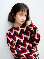 ルティア(Lutia)&nbsp;ゆるふわウェーブ シースルーバング 暗髪★★