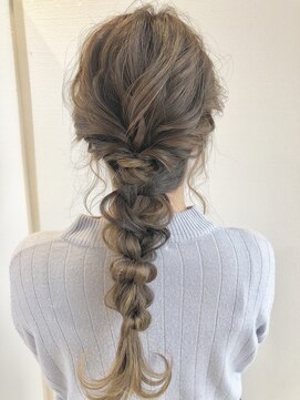 レジナヴィータ 栄(Reginavita) ゆるかわ編みおろしアレンジ@小野