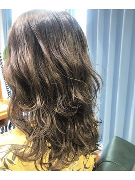 シーン 池袋(scene.) scene.【シーン】【池袋 西口徒歩3分】ミディアムレイヤー