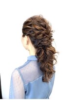 アヤナ バイ アヤラ(ayana by ayala)&nbsp;パーティーローポニー