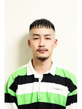 レンゲン(LENGEN) 七三オールバックかき上げヘアコンマヘア８０