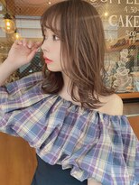 ルービック(Rubik's)&nbsp;エアリー外ハネ＿色っぽふんわりミディ