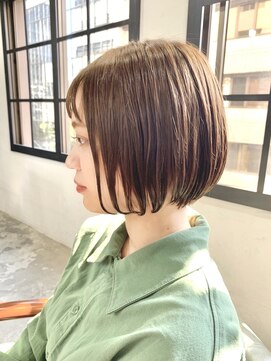 ロアークヘアー(LOARK HAIR) オン眉ショートボブ