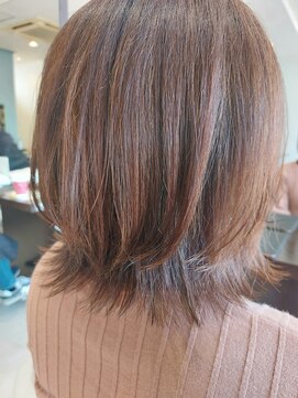 アメイジングヘアー 美沢店(AMAZING HAIR) レイヤーミディ