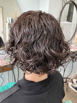 遊イング(遊ing) プードルパーマ