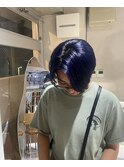 ネイビーカラー