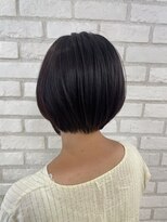 アッシュ 稲田堤店(Ash) 丸みショートボブ