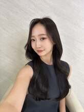 ミヨン 京橋店(miyon) miyon】韓国レイヤーカット×暗髪カラー×髪質改善