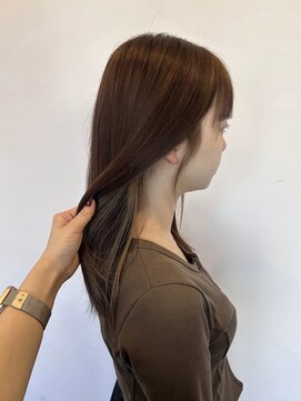 アンジュール グランデ(UNJOUR GRANDE) さりげないインナーカラー