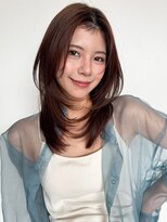 ビーチ(BEACH) ミディアムストレート ピンクベージュ イメチェン 前髪