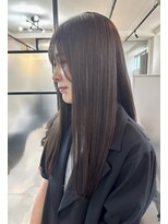 ファイブ ノーヴル カラット(5 Noble ct.) 美髪ロングストレート