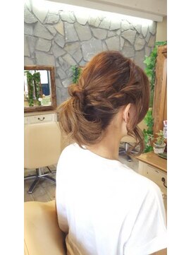 アナザースカイ (another sky) ボブポニーテールアレンジ