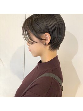 アオイ(aoi.) 天神【aoi.】大人タイトショート