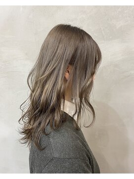 ペスカ 長町南店(pesca) グレー×ベージュ