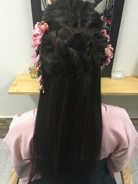 シュシュ(chou chou) 卒業式　成人式　ヘアセット