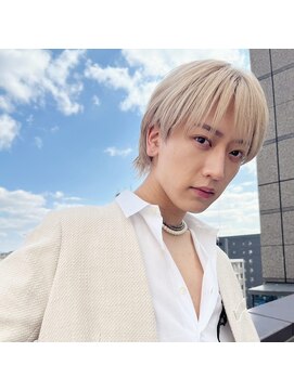 シード(SEED) ホワイトベージュ×シースルーバング　メンズ/パーマ/縮毛矯正