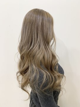 ラディックス(LADiX) ハイトーンロング × クリーミィベージュ